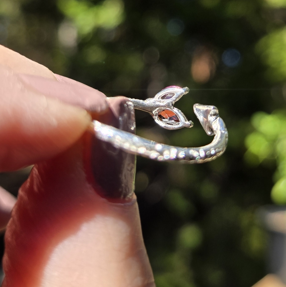 Garnet & Rhodolite Sterling & White Gold Ring Sz8 Adjustable - Picture 9 of 10